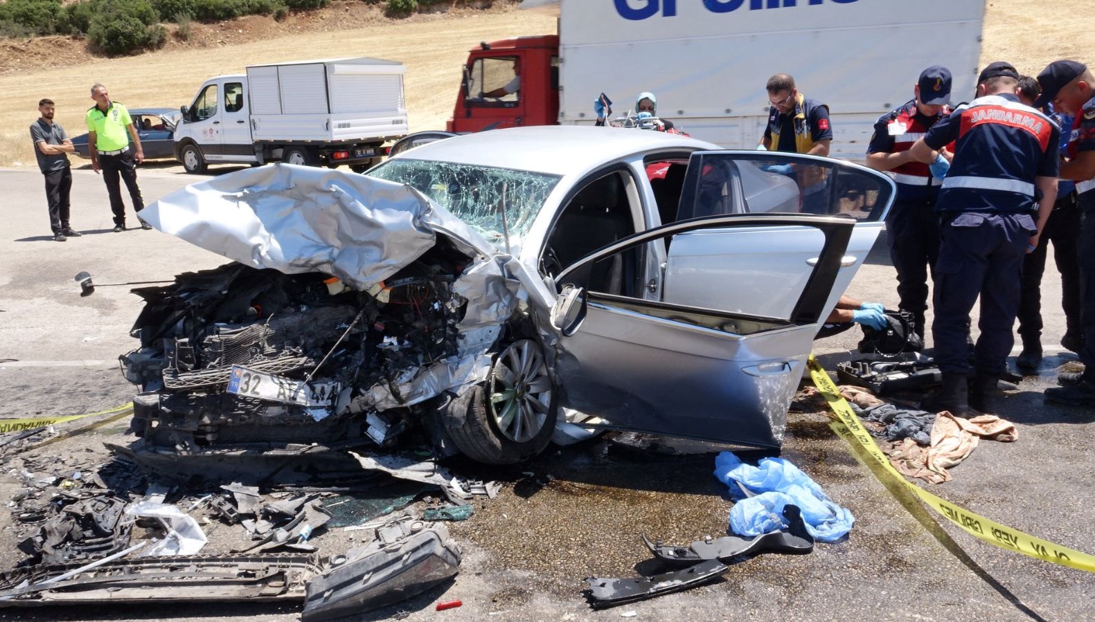 alkol ve hiz trafik kazalarinin baslica nedenleri OiInIY8h