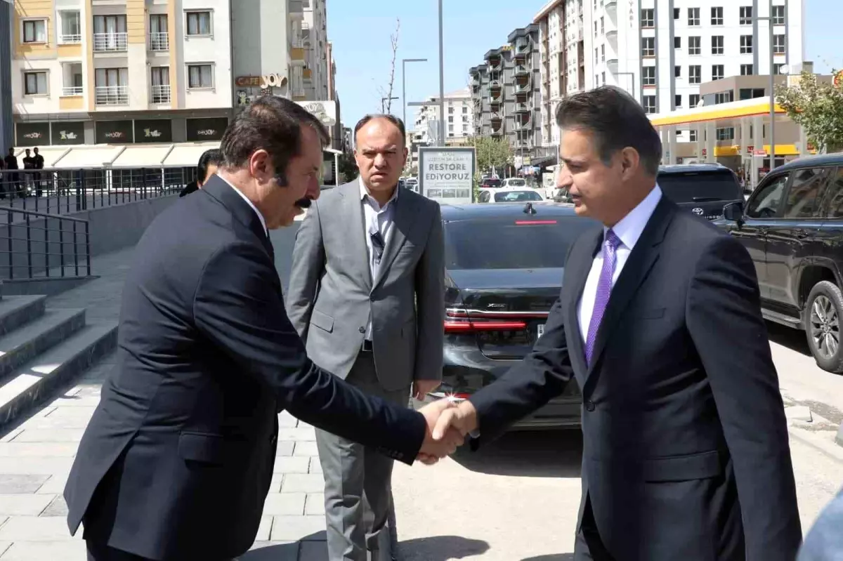 irak kurdistan heyetinden van tsoya ziyaret CxfU624d