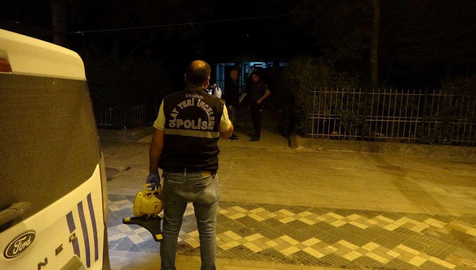 malatyada cami sadirvaninda silahli kavga 3 yarali iJ4jSOZf