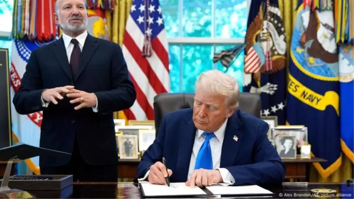 trumpdan h 1b vizesine 100 bin dolar ucret XbxkcMXL