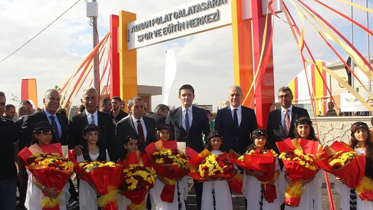 adnan polat insanlar umutsuz ve gergin tum partiler birlikte huzuru saglamali ic barisa ihtiyacimiz var HQEBEsEw.jpg