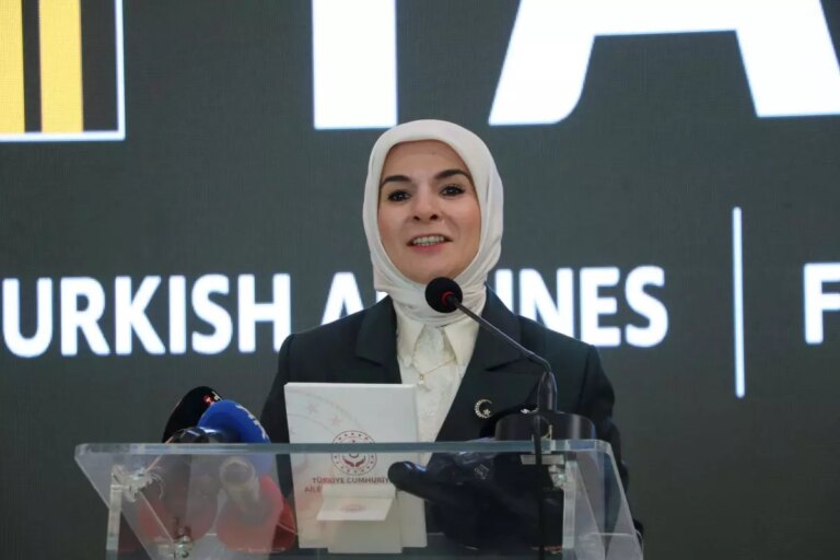 bakan goktas thy 20 yilda hayata gecirdigi stratejik programlarla kadin pilot sayisini 50 kat artirdi OV5EJvMP