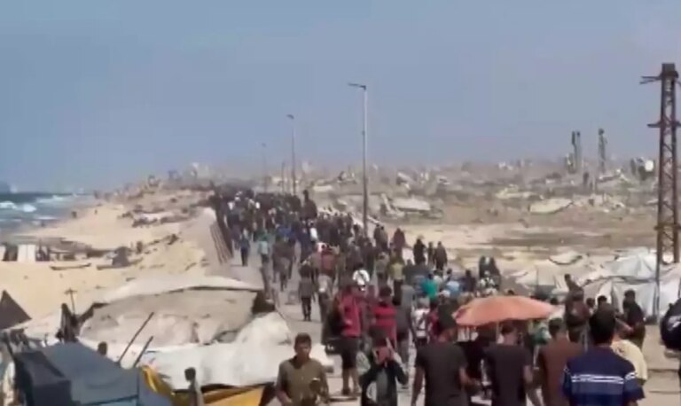 gazzede ateskes sonrasi filistinliler evlerine donmeye basladi rQWgVgO2