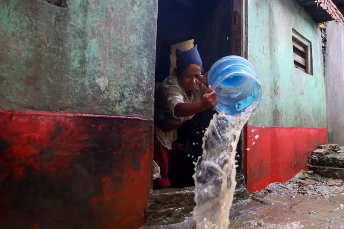 nepalde sel ve heyelan 47 olu Hxu3cyg6