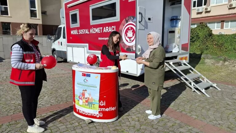 sinopta mobil sosyal hizmet araci hizmete girdi 6UgBMBYR