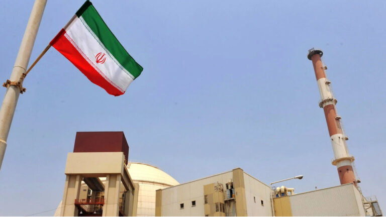 iran-nukleer-adimlar-icin-yaptirimlarin-kaldirilmasini-bekliyor-bi5CrUxh.jpg