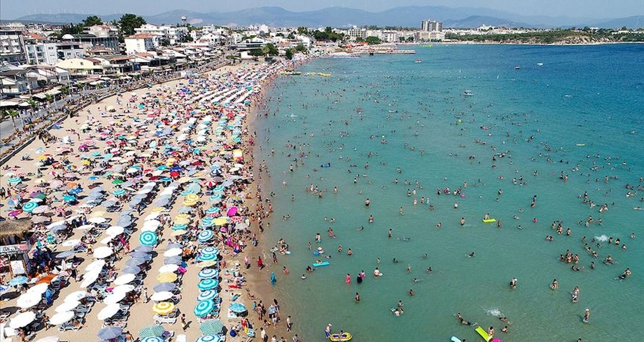 9-gunluk-bayram-tatili-turizme-doping-etkisi-yaratacak-ttMG6dSp