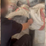 saman-balyalarinin-altinda-40-bin-paket-kacak-sigara-ele-gecirildi-NZC3U5eM