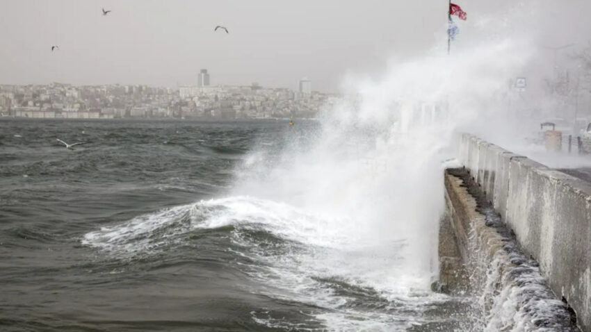 Istanbulda o ilcede denize giris 2 gun yasaklandi jT8QtXcX